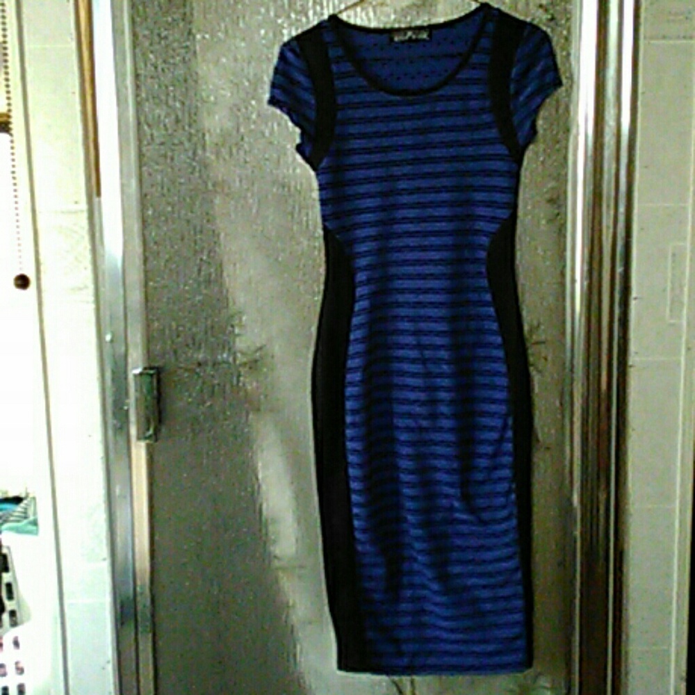 Body contour dress - Picture 1 of 4